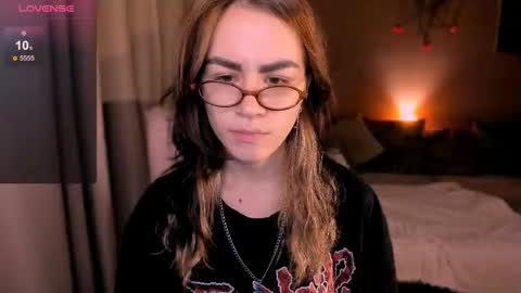 selectrra online show from September 23, 8:29 pm