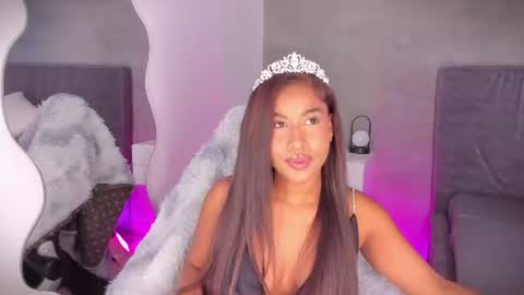 Selena online show from July 25, 6:09 am