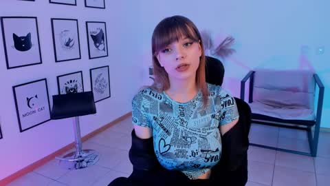 Selena ntmy online show from January 16, 1:58 pm