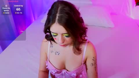 selenamills online show from October 28, 9:59 am