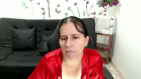 selene online show from June 18, 3:06 pm