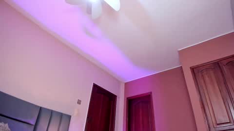 Selene Lujan online show from February 11, 12:06 pm