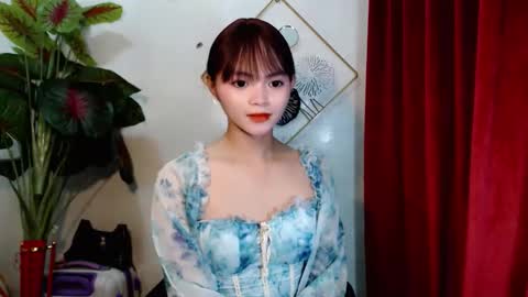 sensational_yeng online show from October 16, 8:28 am