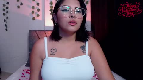 Camille and sophie online show from February 15, 1:42 am