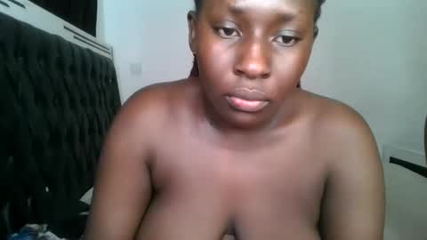 sensual_ria online show from June 11, 5:15 am