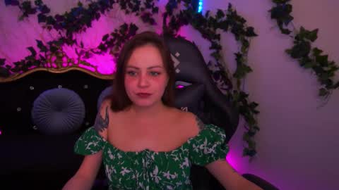 sensualalicee online show from October 27, 2:45 pm