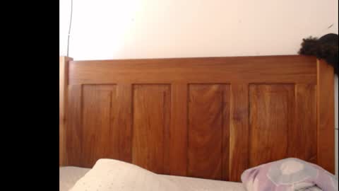 Anne online show from November 11, 8:22 am