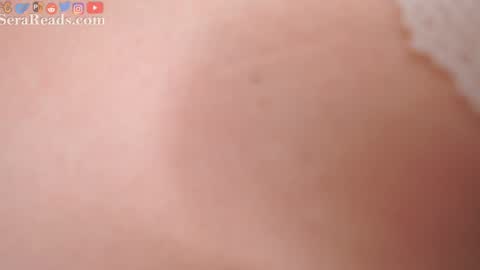 SeraReads online show from March 15, 7:16 pm