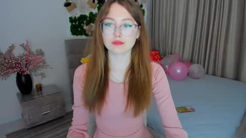 Ophelia online show from February 16, 4:09 am