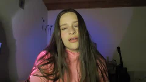 serenity_crystal online show from October 9, 11:20 pm