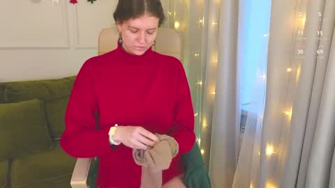 Snapshot of sereta_fin chatting on December 23, 10:53 am Hey Guys and Girls non-binary personalities Im Sereta online show from December 23, 10:53 am