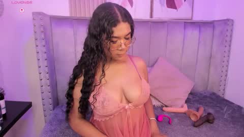 Danna  online show from February 20, 3:16 am