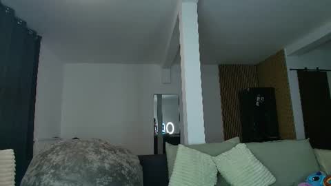seven_sinsss online show from July 25, 4:30 am