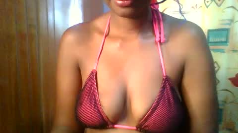 Maggie online show from November 27, 2:53 pm