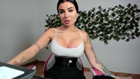 SARA    online show from December 12, 3:37 pm