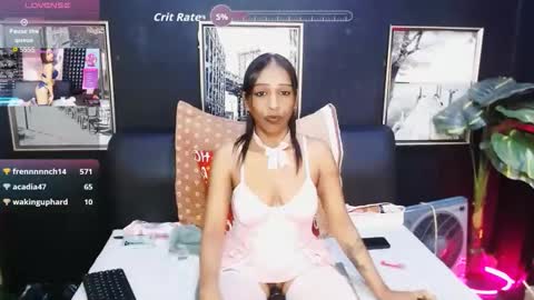 claudelle online show from April 28, 2:27 am