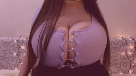 Julia online show from December 12, 1:39 pm