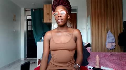 Snapshot of sexxy_flave chatting on October 13, 11:46 am Sexxy Flave online show from October 13, 11:46 am