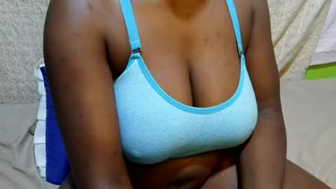 sexxy_maya1 online show from July 12, 11:33 am