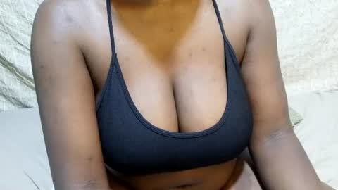 sexxy_maya1 online show from June 30, 10:15 am