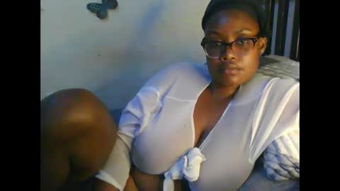 sexxy_mish online show from February 24, 5:06 am
