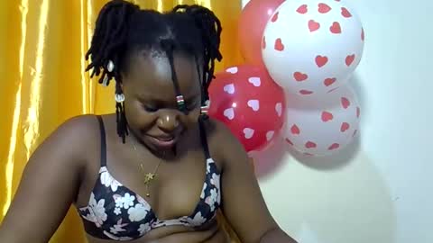 CurvyGoddess online show from February 11, 8:10 pm