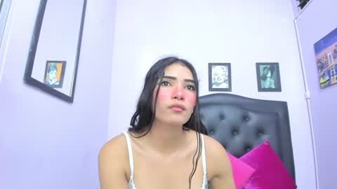 sexy_candy18x online show from July 5, 4:19 am