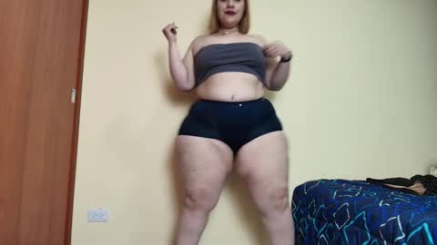 karla           instagram  online show from October 9, 4:33 pm