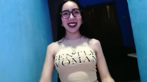 sexy_emily92 online show from February 16, 12:16 pm