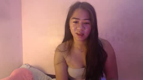 sexy_kissie online show from May 24, 12:15 pm