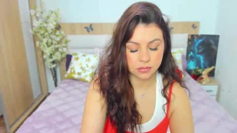 Lily online show from March 2, 4:45 am