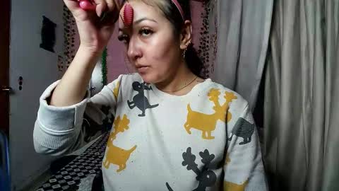 sexy lolas online show from October 26, 5:03 am