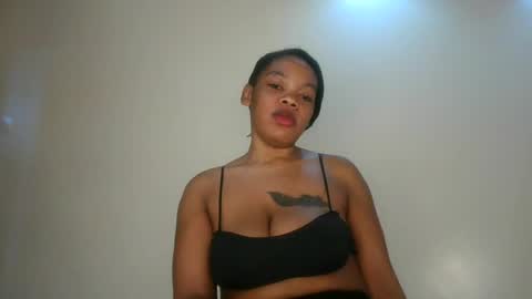 sexy_lyna online show from July 29, 1:38 am