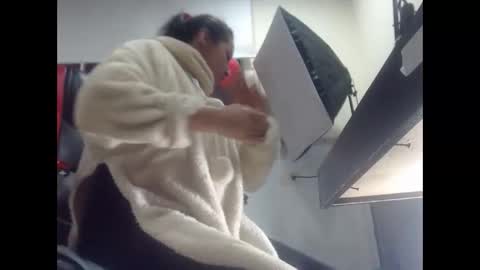 MARIPOSA online show from October 13, 12:08 pm