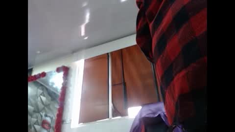 MARIPOSA online show from September 25, 5:55 pm