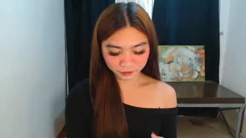 mika online show from November 21, 6:43 pm