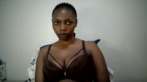 sexy_muna2 online show from June 13, 8:45 am