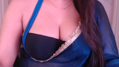 myra online show from July 15, 4:39 am