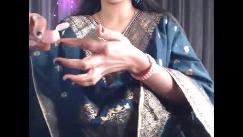 myra online show from February 3, 12:57 pm