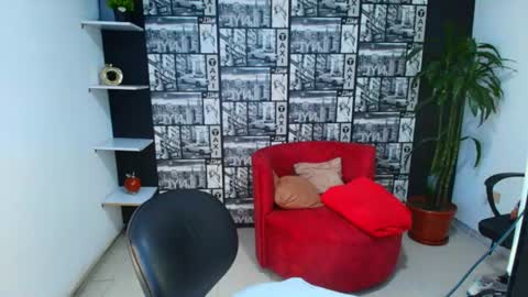 sexy_valeshca online show from July 29, 4:23 am