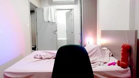 Mandy Green online show from March 10, 10:34 pm