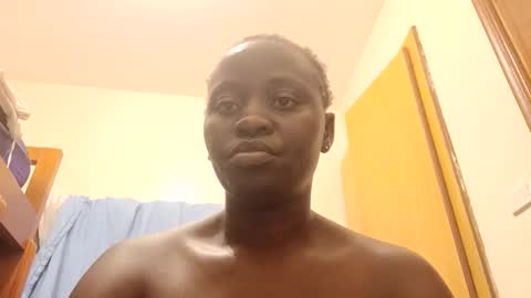 sexyass951719 online show from March 4, 7:31 pm