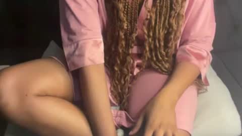 sexyasszeeee online show from October 30, 7:04 pm