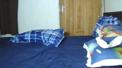 sexyayira online show from April 7, 1:18 am