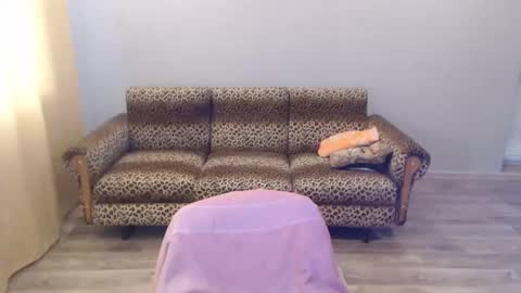 Snapshot of sexybeatriice chatting on January 16, 7:07 am sexybeatriice online show from January 16, 7:07 am