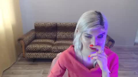 Snapshot of sexybeatriice chatting on January 30, 7:18 am sexybeatriice online show from January 30, 7:18 am