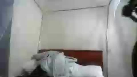 yvonne online show from July 22, 8:59 am