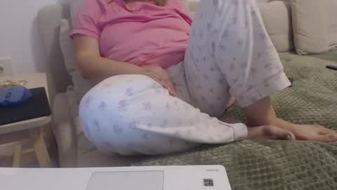 Sexyblonde4u58 online show from November 10, 4:51 am