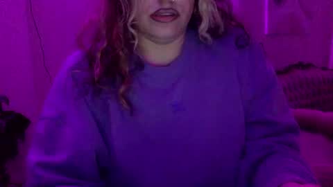karmen online show from May 30, 6:44 am