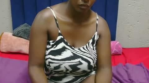 sexyboobsxx97 online show from April 22, 6:43 am